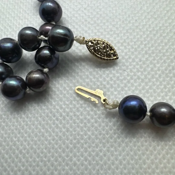 Vintage Tahitian Peacock Rainbow Black Pearl Necklace 14K Gold CLASP 18” - Picture 11 of 14